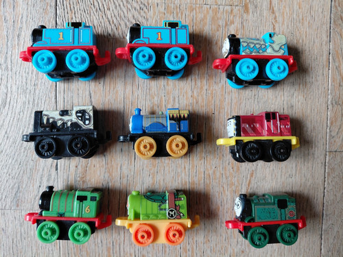 Thomas friends minis - 9,
