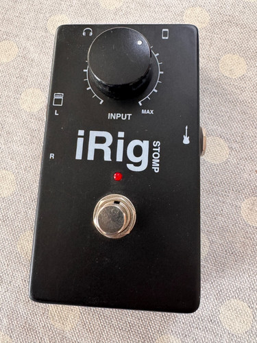 Irig stomp box - box, ik