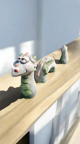 Latex and fibreglass - latex,