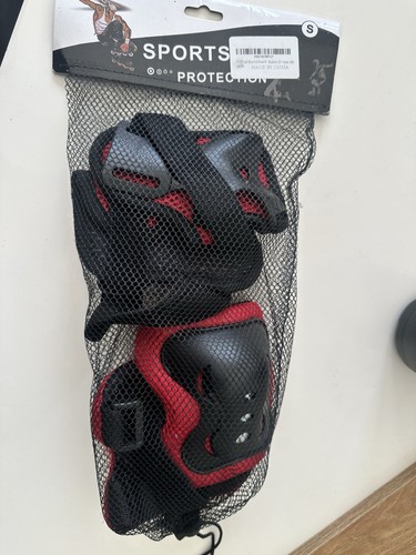 Kids protective knee and - kids, wrist