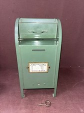 Vintage American Box Metal Tin