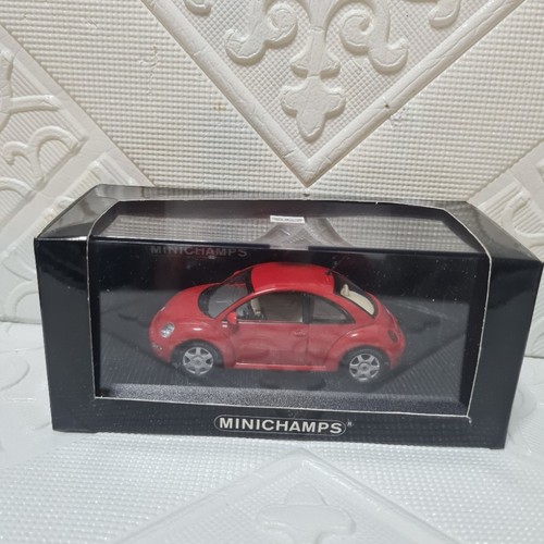 Minichamps new shape - new,