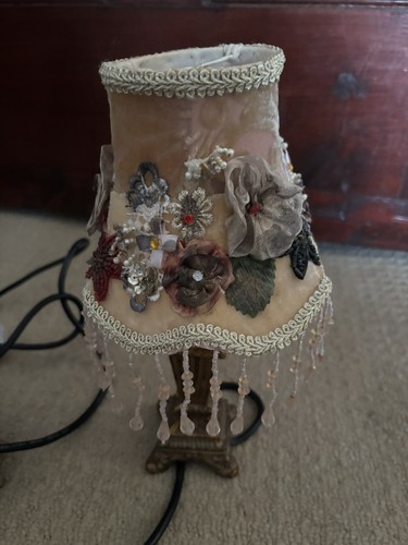 Vintage style floral - style,