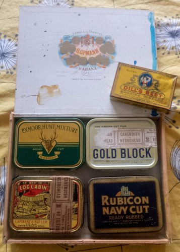 Assorted vintage tobacco tins