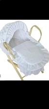Dolls Moses Basket And Stand
