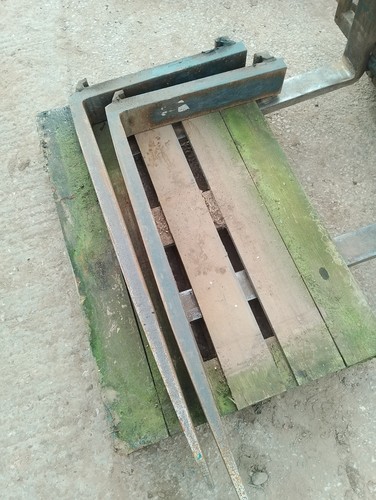 Pair class forklift forks - 3,