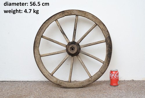 Vintage old wooden cart - , wagon