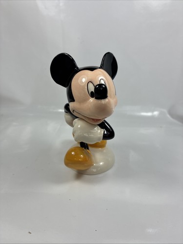 Royal doulton disney mickey - doulton,