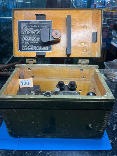 Vintage 1943 ww2 canadian - ww2,