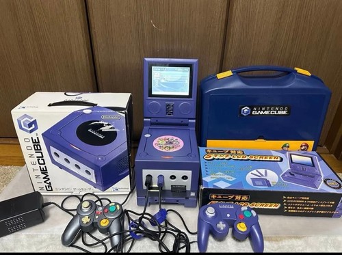 Nintendo gamecube console - nintendo,