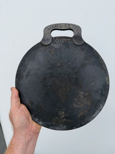 Vintage cast iron bakestone - iron, 11
