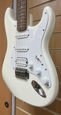 Fender Squire Bullet Strat 6
