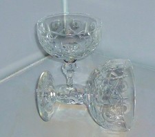 2 VINTAGE RETRO CRYSTAL GLASS