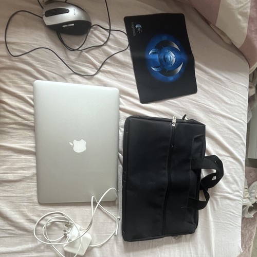 Apple macbook air - apple,