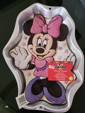 1998 Wilton Disney Minnie