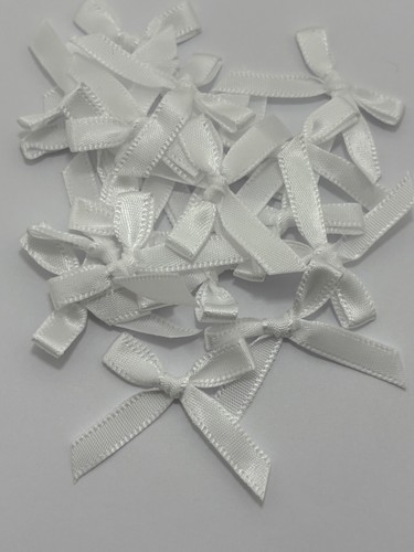 Mini 3cm bows - 3cm,