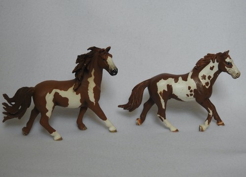 Schleich horses paint - 2, pinto
