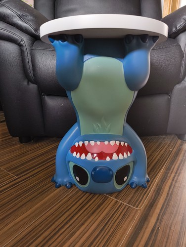 Upside down stitch themed - down,