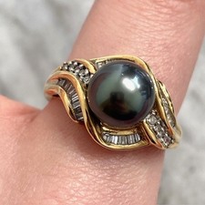Pearl & Diamond Ring 18 ct