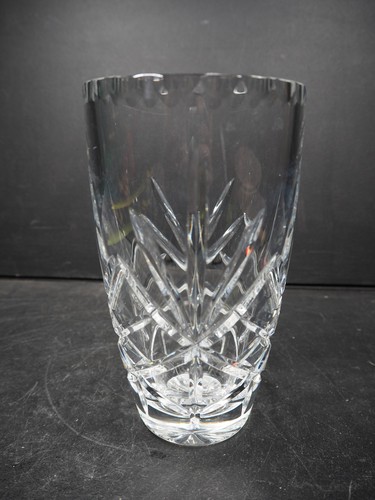 Vintage cut crystal 17cm tall - vintage,