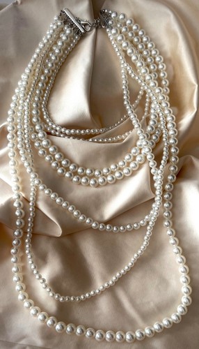 Zara long pearl neclase - long,