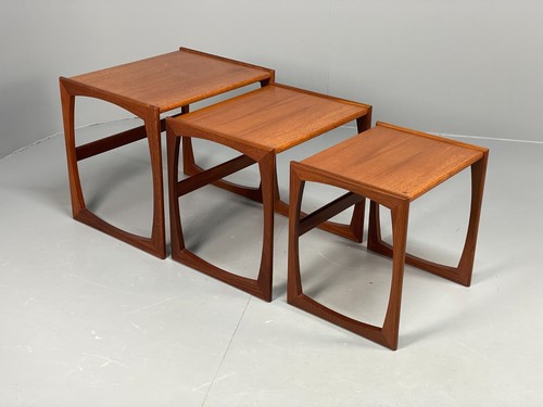Plan nesting tables 1970s - plan,