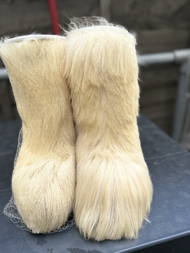Vintage long fur yeti ski - vintage,