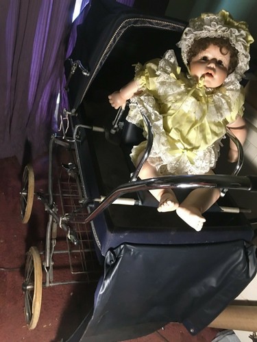 Silver cross kensington pram - cross,