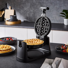 1000W Rotating Belgian Waffle Maker Non-Stick Silver Deep Grid Electric Iron New