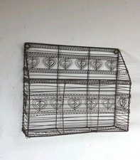 Vintage Wire Shabby Chic wall