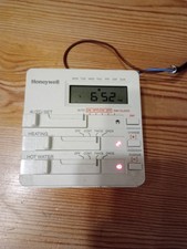 Honeywell ST799 7-Day Electronic Programmer with ST699 back box