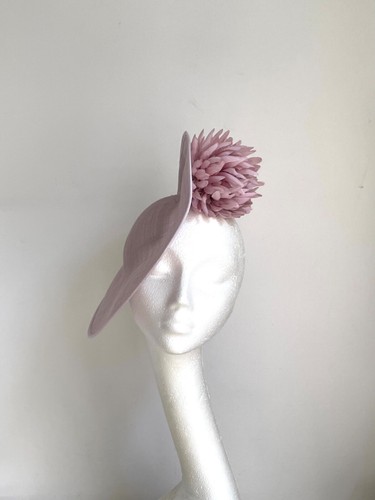 Pale lilac saucer disc - , hat