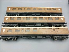 Hornby OO Gauge LNER Coach