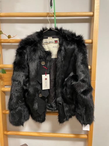 Black zara srpls faux fur - zara,