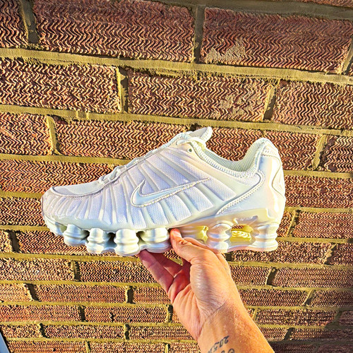 Nike shox size 5 - tl-size, 9.5