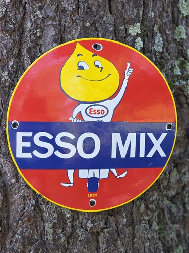 Old vintage esso mix - old, porcelain