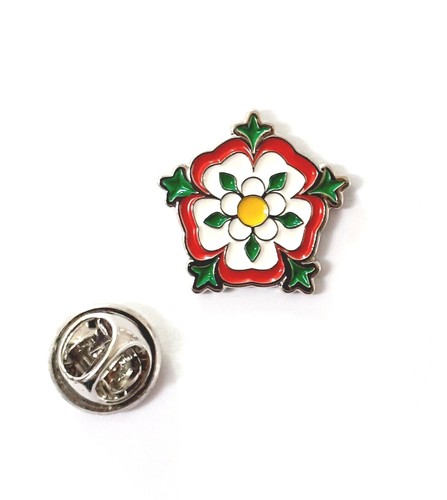 Tudor rose lapel - rose, badges