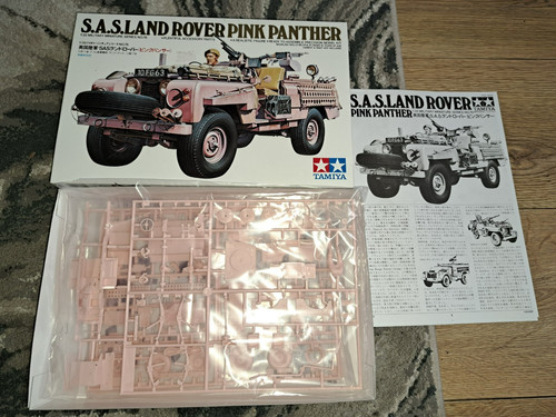 Land rover pink - land,