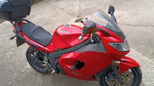 Triumph sprint 1050 - 1050,