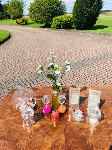 Job lot glass - job, &