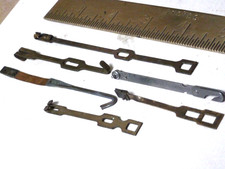 6 good old bracket-mantle-wall