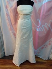 Wedding dress size 14 ivory