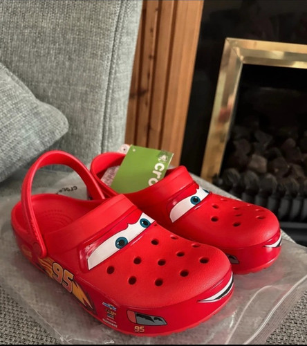 Brand new crocs lightning - crocs,
