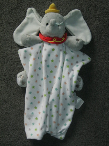 Disney store dumbo white - store,