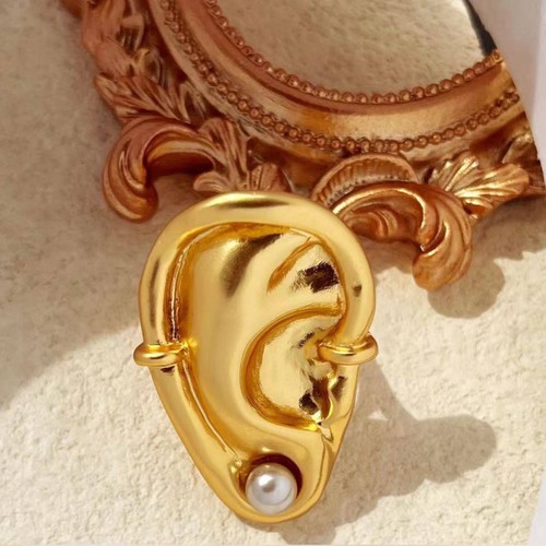 Schiaparelli abstract ear - schiaparelli,