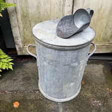 VINTAGE METAL STORAGE BIN WITH