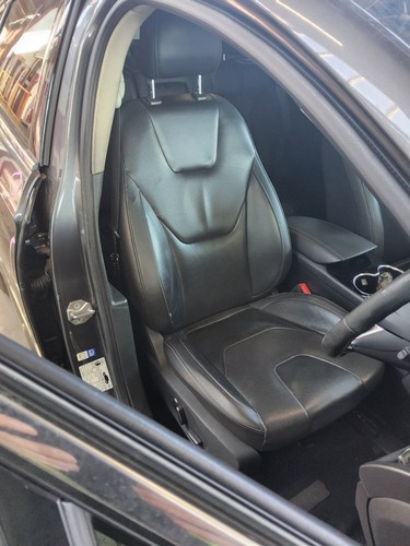 Seat front right ford mondeo - right,