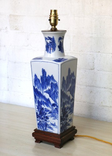 Table lamp vintage oriental - table, a