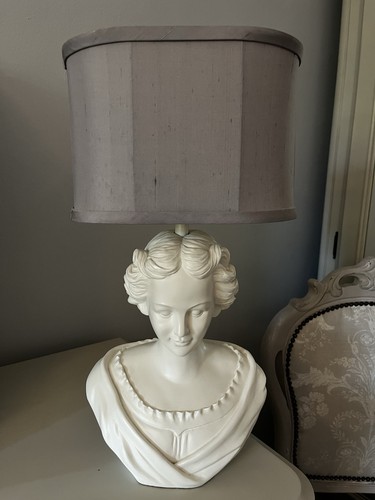 Laura ashley lady bust table - laura,