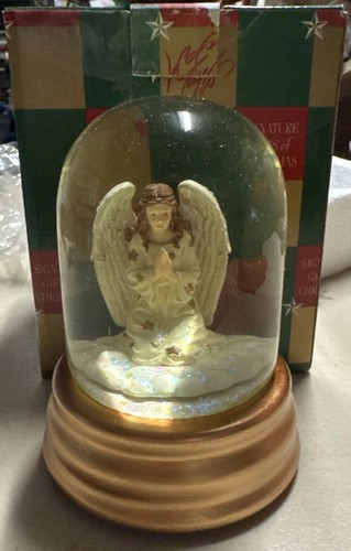 Angel statue praying - angel,